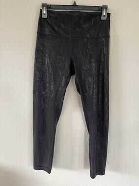 Lululemon Black Shine Wunder Under High Rise Leggings (Size 8)